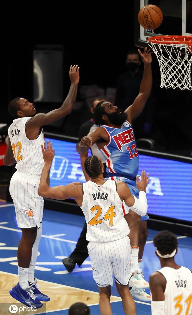 九游娱乐-关于离谱！AC米兰赛后远射贴柱波尔图关键时刻主帅复盘，奥兰多魔术复出首秀的信息